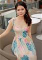 Welcome to our photo gallery! Take a look at Yanan, attractive Asian member