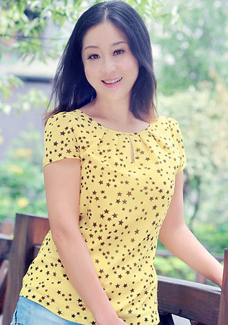 Hundreds of gorgeous pictures: gorgeous Asian dating partner Jessica from Chengdu