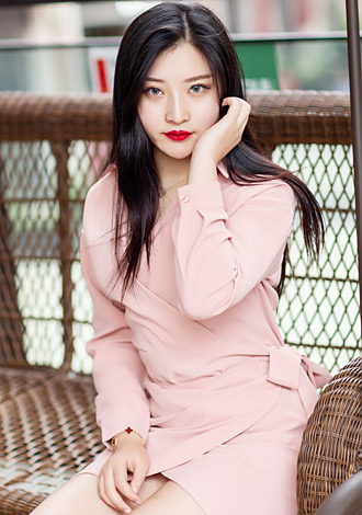 Gorgeous member profiles: Asian glamour profile yuke from XinYang